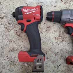 Milwaukee Drill Set combo