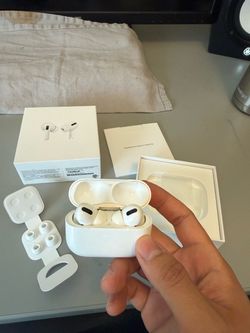 Apple AirPods Pro (1st Gen)