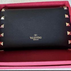 Valentino wallet
