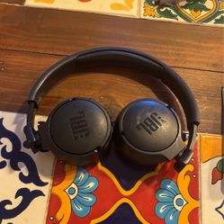 JBL Headphones 