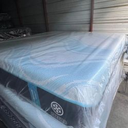 Brand New Tempurpedic Mattress @70% Off! Luxebreeze/Probreeze/Proadapt/Luxeadapt ! Delivery 🚚 Available 