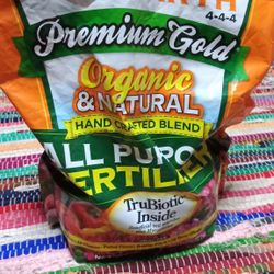 Dr. Earth Premium Gold Organic All Purpose Fertilizer 4-4-4 Little Used