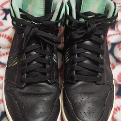 Used Jordan 1 Retro '89 Green Glow 599873-033, Men's Size 10 (NO ORIGINAL BOX)