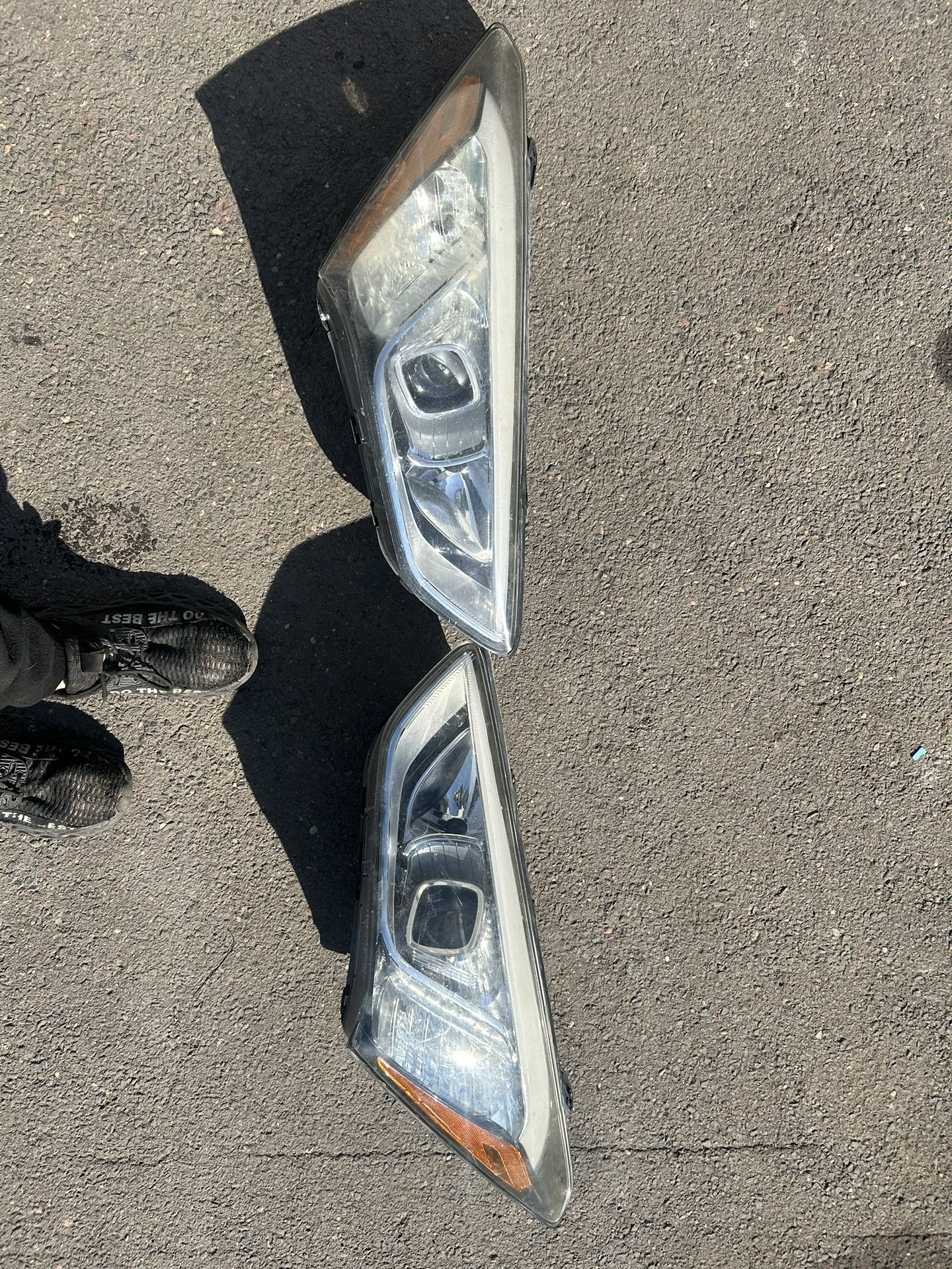 2013-2016 HYUNDAI SANTE FE HALOGEN HEADLIGHTS