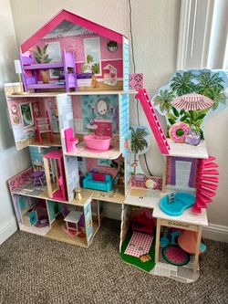Barbie House