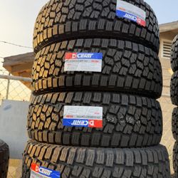 31 10.50 15 Vendo Un Set De Llantas Nuevas Con Garantía Marca Centi 