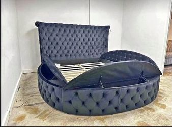King black velvet storage bed frame new