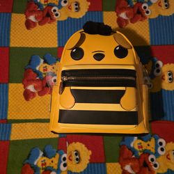 (NEW WITH TAGS) Loungefly Funko Disney Winnie the Pooh Bee Mini Backpack