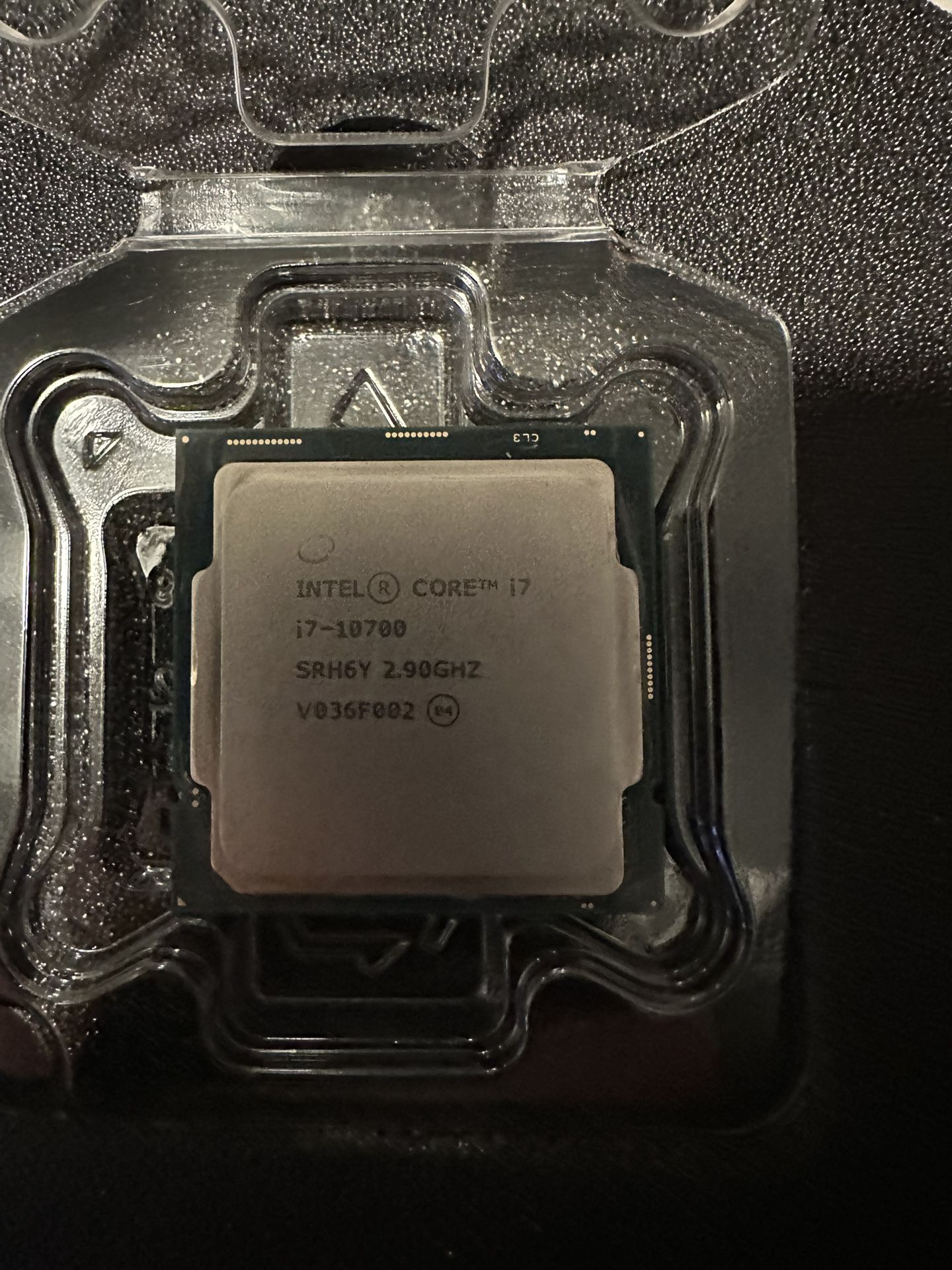 I7 10700