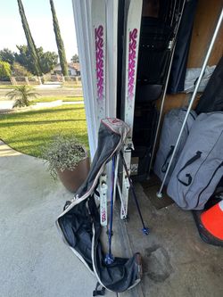 Ski’s/Ski Poles/bag