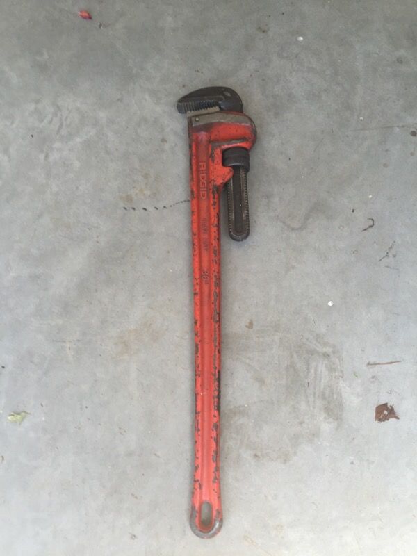 Heavy Duty 36 in. RIDGID Pipe Wrench