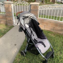 ZOE Stroller