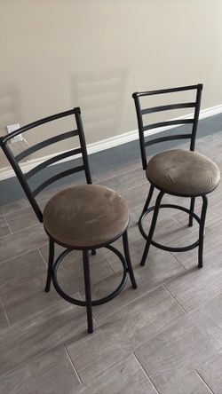 Barstool