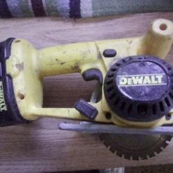 DeWalt power saw