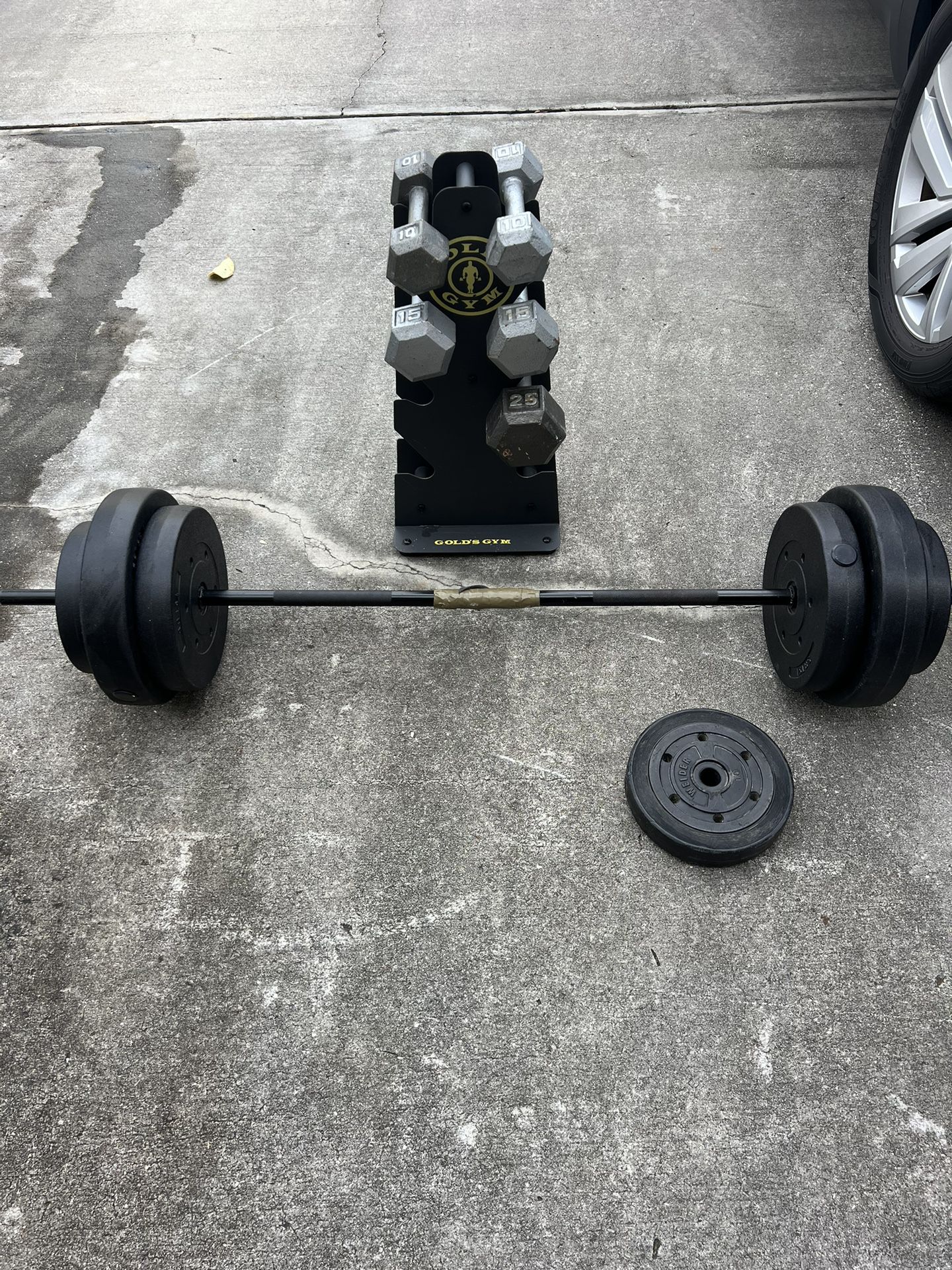 Gold’s Gym Rack With Dumbbells Bar And Weights