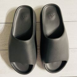 New Adidas Yeezy Slide Mens Onyx HQ6448 Size 9