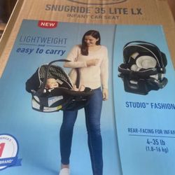 Graco SnugRide Lite LX Infant Car Seat