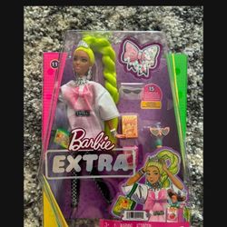 Barbie Extra Fashion Doll with Neon Green Haird with Feather Boa, Accessories and Pet
