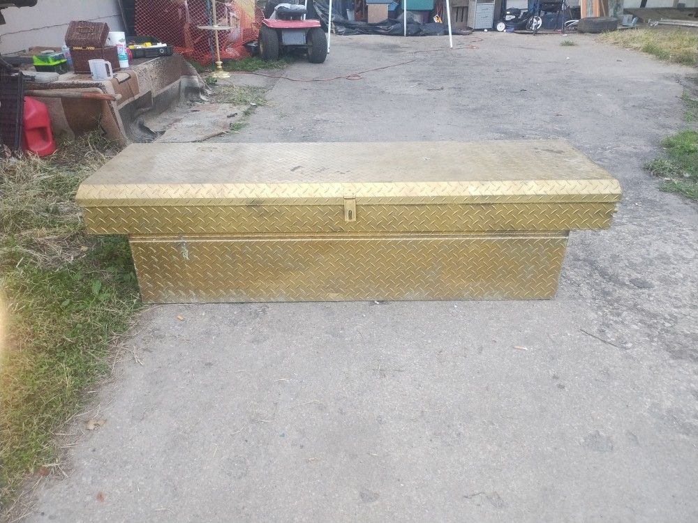 Truck Tool Box