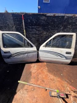 Toyota Pick Up 89 Doors