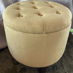 Round Button Storage Bench