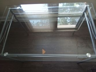 m size glass dinner table