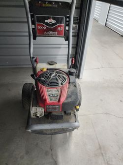 BRIGGS & STRATTON PRESSURE WASHER