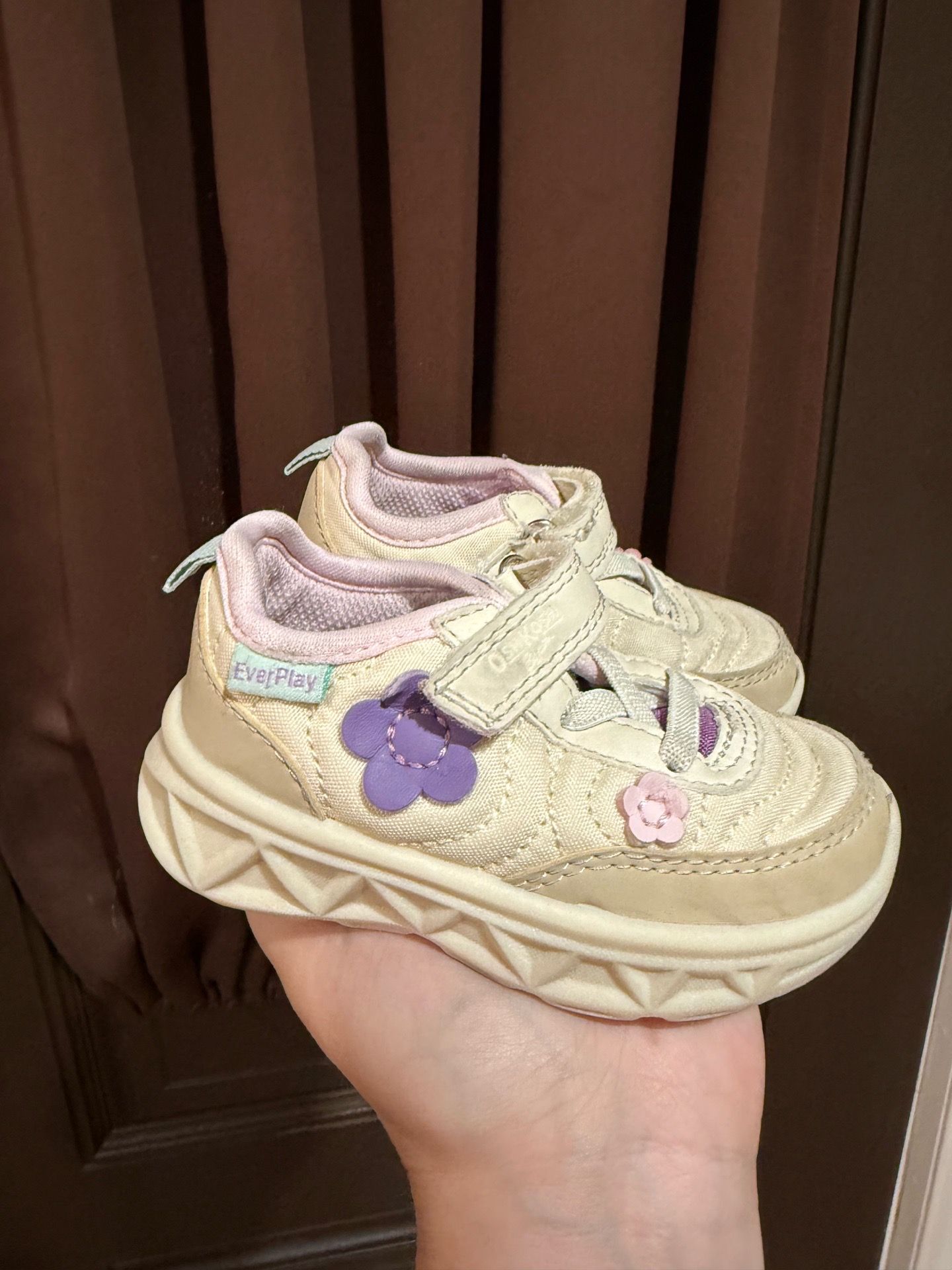 Toddler girl tennis shoes