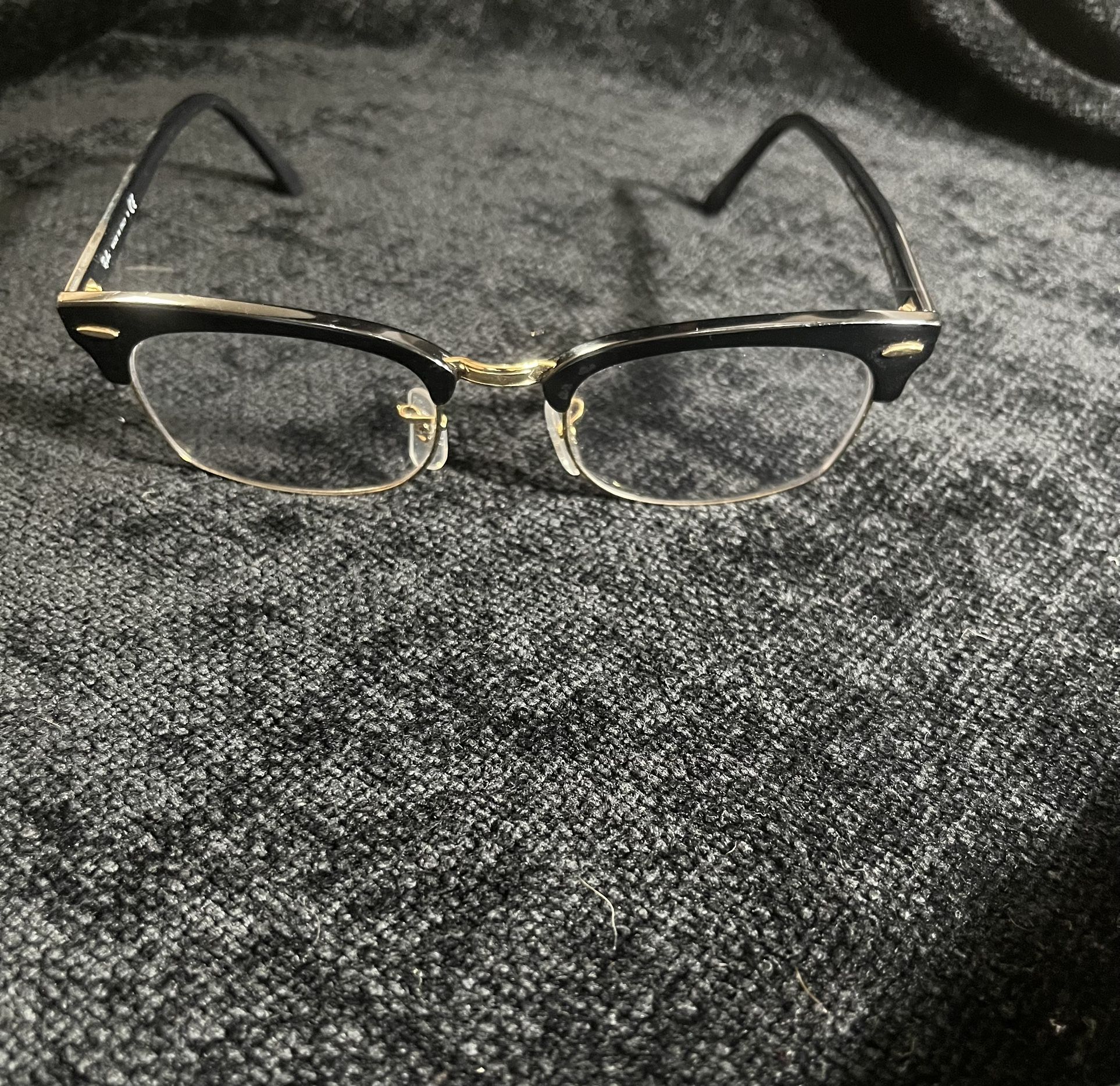 Ray-Ban Clubmaster Square RB3916 – Stylish Designer Frames