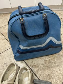 Vintage Brunswick Bowling Ball Bag with Ball Rack Blue Tricolor