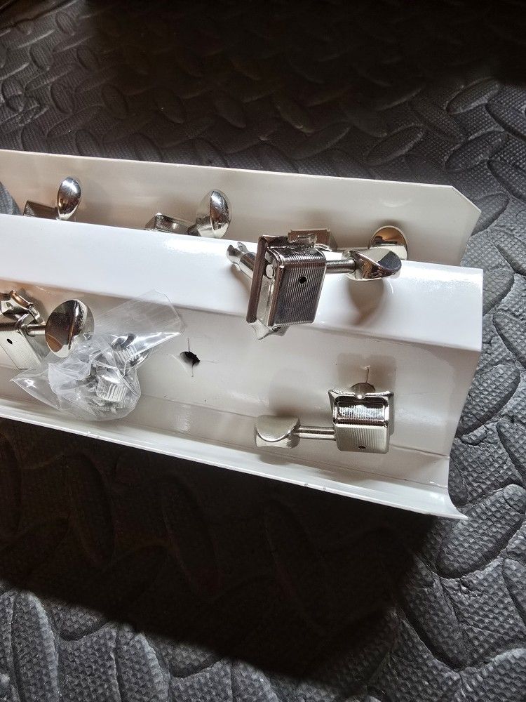 Guitar Tuners
