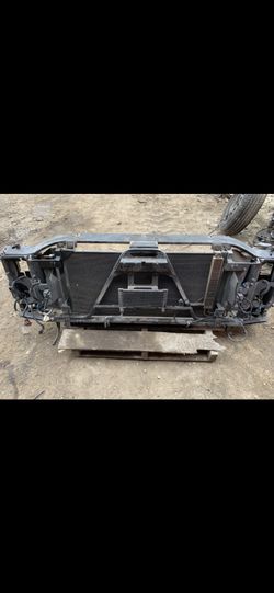Auto Part Soporte Chevy 99/06