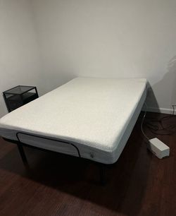Sleep number C2 Full size bed