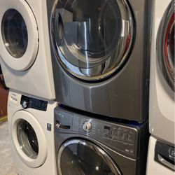 Whirlpool Gray Washer And Gas Dryer Set 