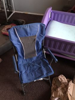 Toddler fold up chair