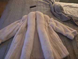 AUTHENTIC MINK