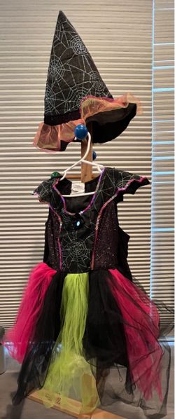 Costume: witch