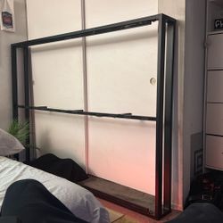 Metal Bed Frame (size FULL)