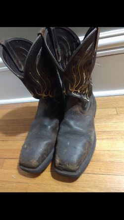 Ariat steel toed boots