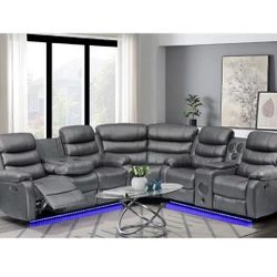 Sectional Recliner W/Bluetooth