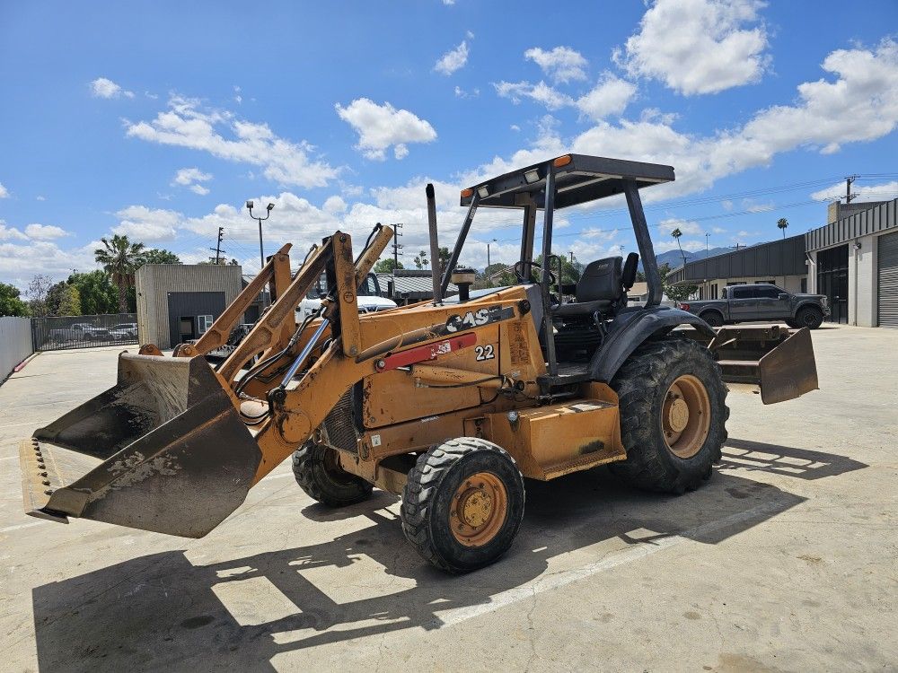 2006 CASE 570MXT Skip Loader 4WD