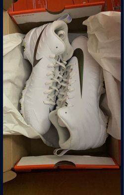 Youth football cleats bnib