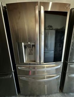 LG 4-Door Stainless Steel French Door Fridge with Smart Features