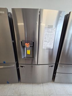 Lg stainless steel french door refrigerator New open box 6Month's Warranty