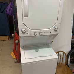 Stackable Washer And Dryer GE