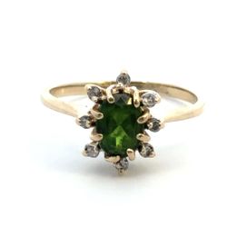 Woman’s Ladies 14k Yellow Gold  Green Stone Halo Ring Band Size 6 GP3124026