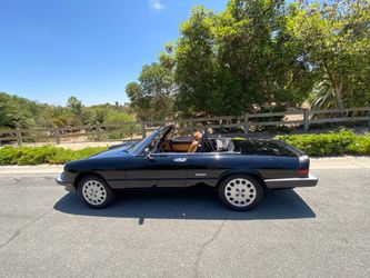 1988 Alfa Romeo Spider Veloce
