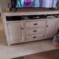 TV CONSOLE WITH STORAGE DRAWERS AND CABINETS