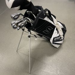 Strata Golf Clubs with Bag