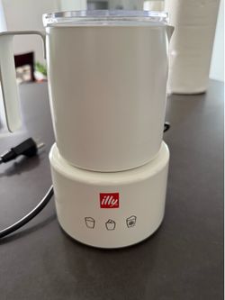 Illy Electric Milk Frother